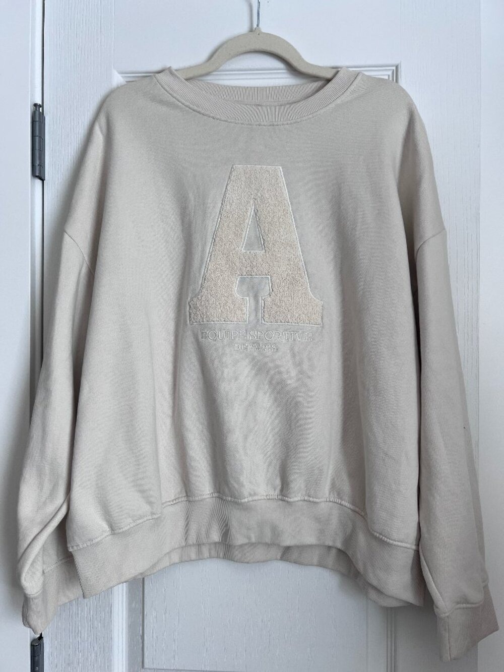 H&M Divided 'Equipe Sportive De Paris' Varsity Letter Sweatshirt Cream - Size XL